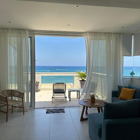 Nathalie'S Beachfront Apartment ريثيمنو المظهر الخارجي الصورة