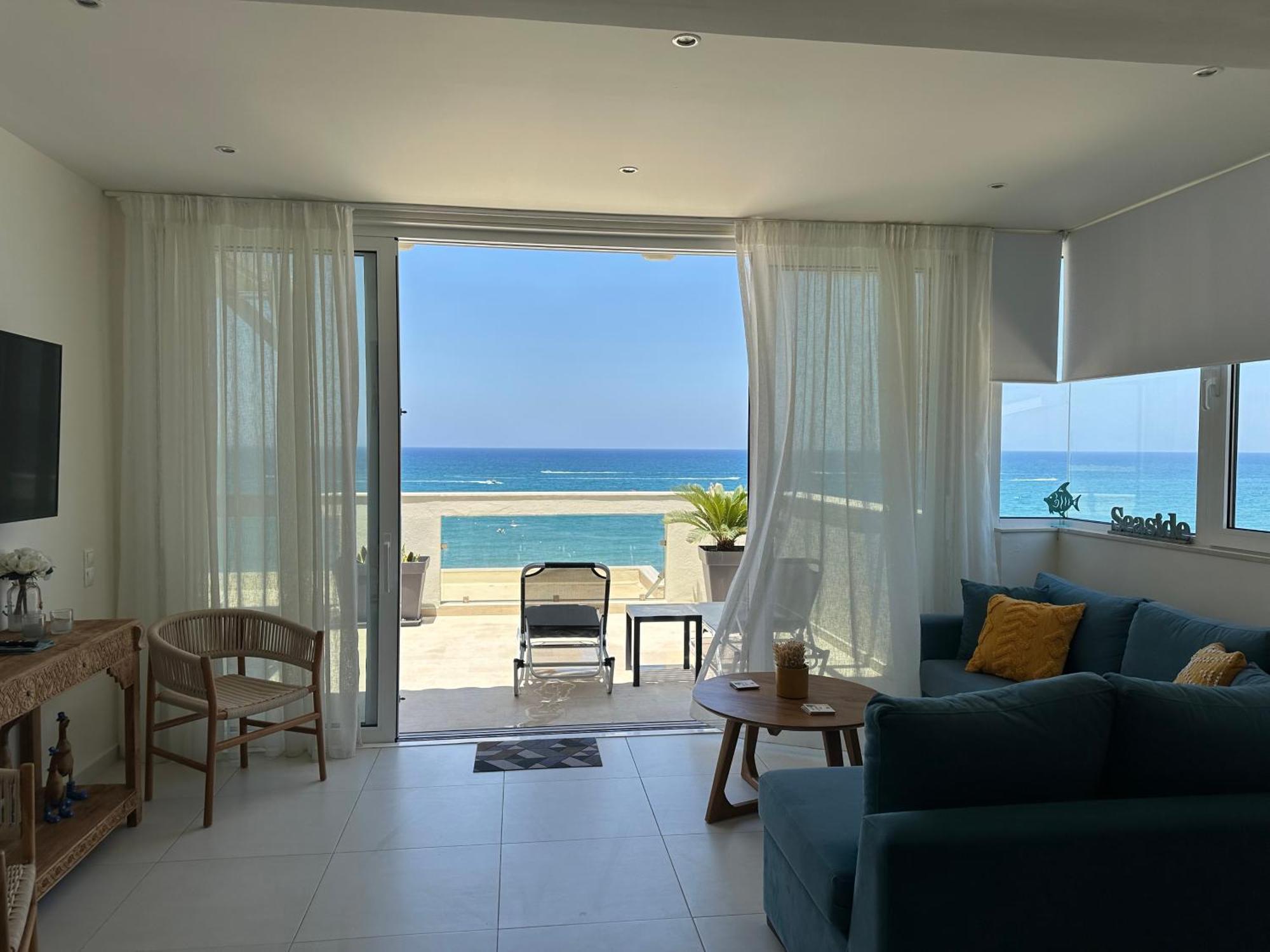 Nathalie'S Beachfront Apartment ريثيمنو المظهر الخارجي الصورة